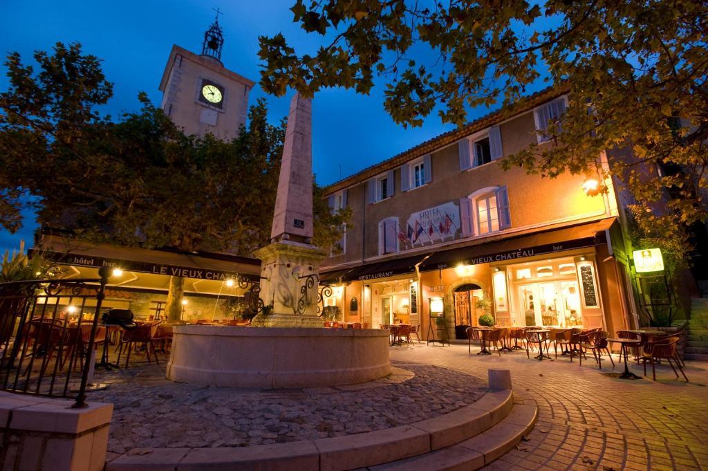 Le Vieux Chateau Aiguines Exterior photo